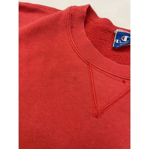 VINTAGE Champion Logo Embroidered Sweatshirt Men Medium Red Distressed USA 90s - Picture 4 of 9